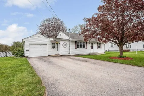 257 Seames Drive Manchester NH 03103-3945