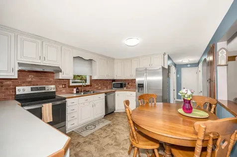 257 Seames Drive Manchester NH 03103-3945