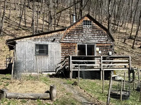 307 South Street Middletown Springs VT 05757