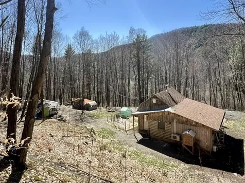 307 South Street Middletown Springs VT 05757