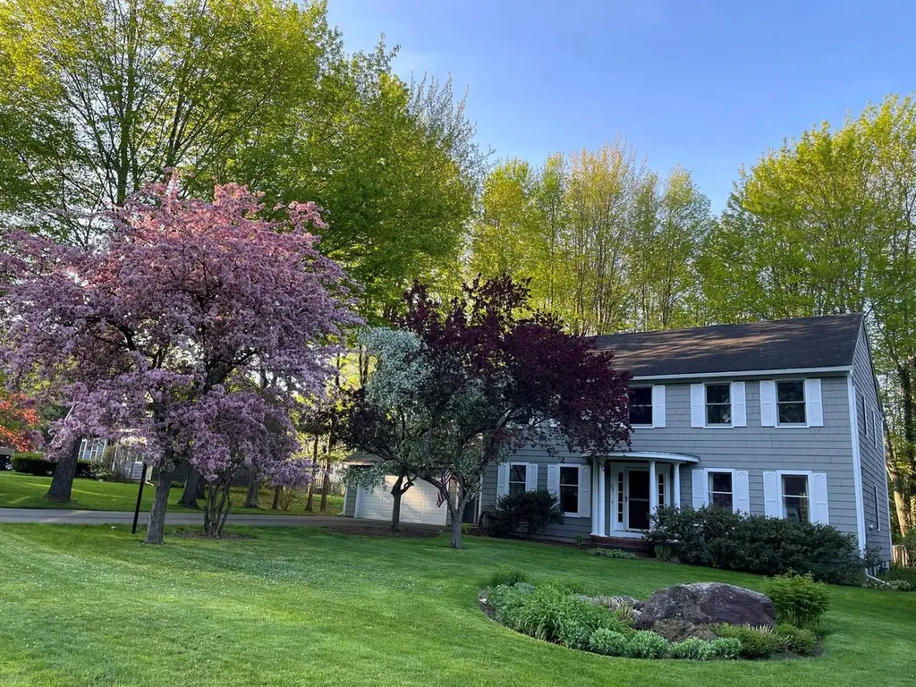 62 Summit Circle Shelburne VT 05482