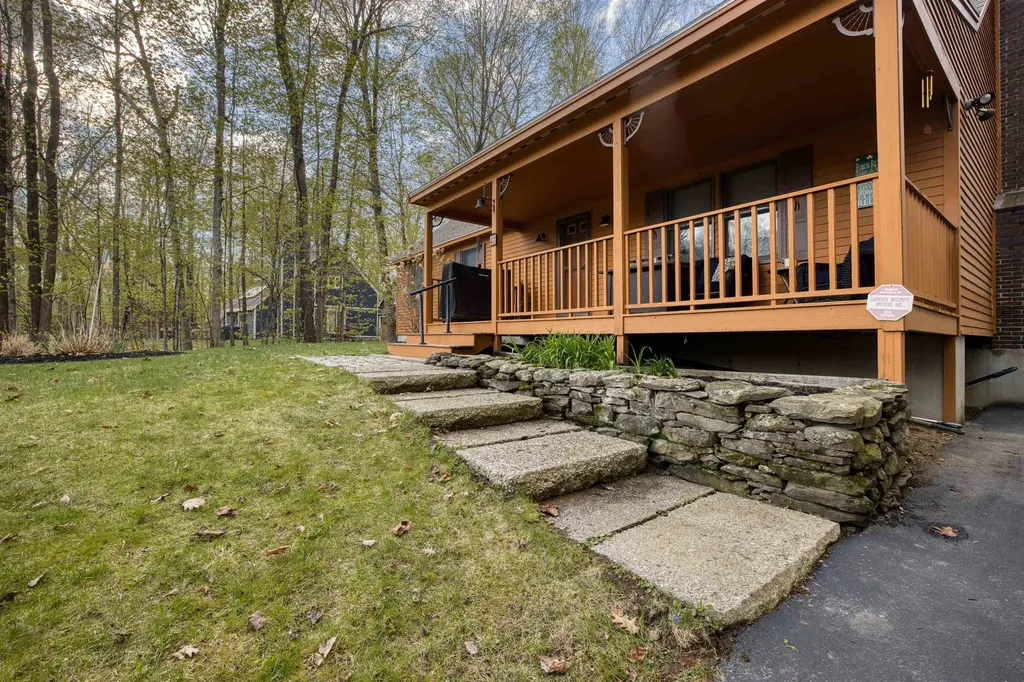 47 Captain Lovewell Lane Ossipee NH 03814