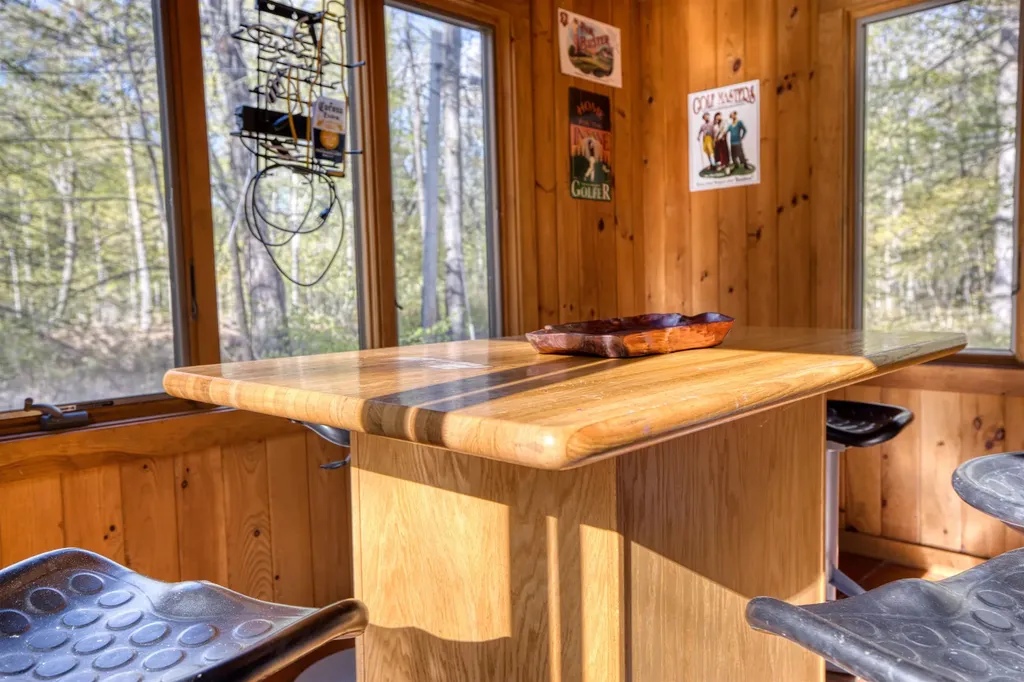 47 Captain Lovewell Lane Ossipee NH 03814