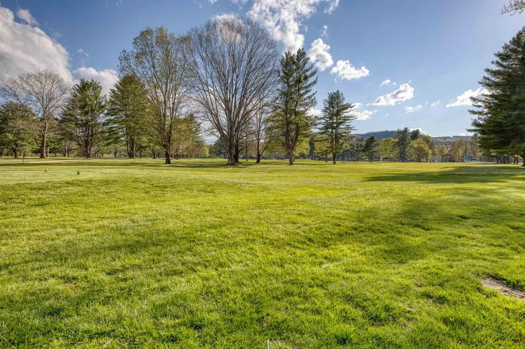 47 Captain Lovewell Lane Ossipee NH 03814