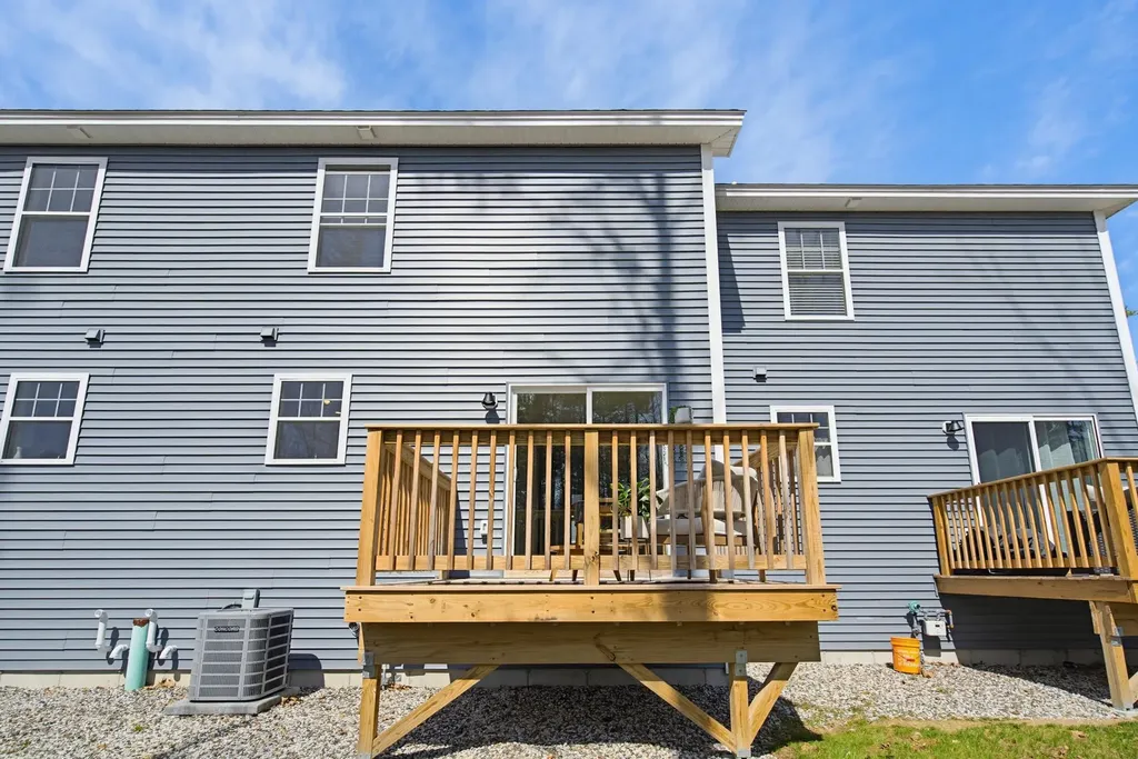9B Wentworth Lane Barrington NH 03825