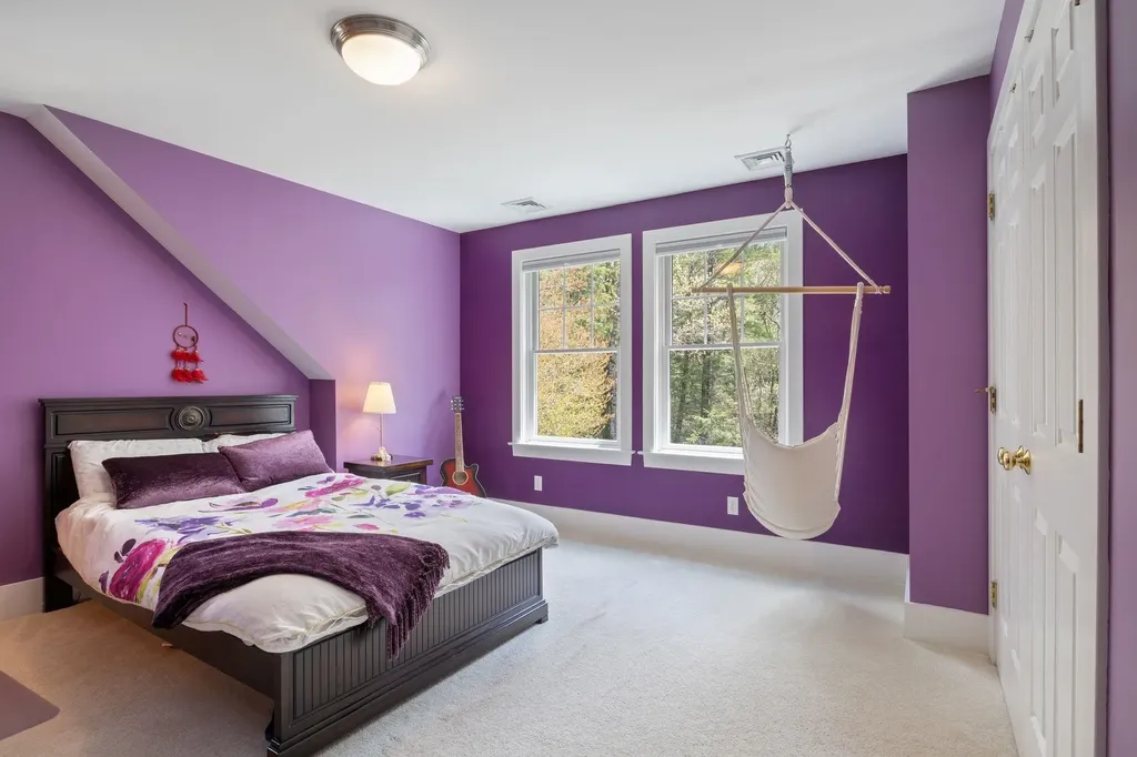 15 Wiggin Way Stratham NH 03885