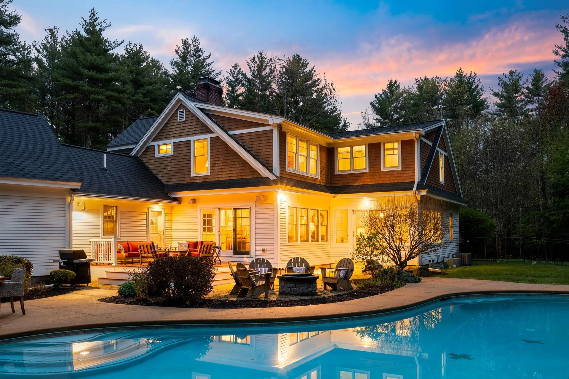 15 Wiggin Way Stratham NH 03885