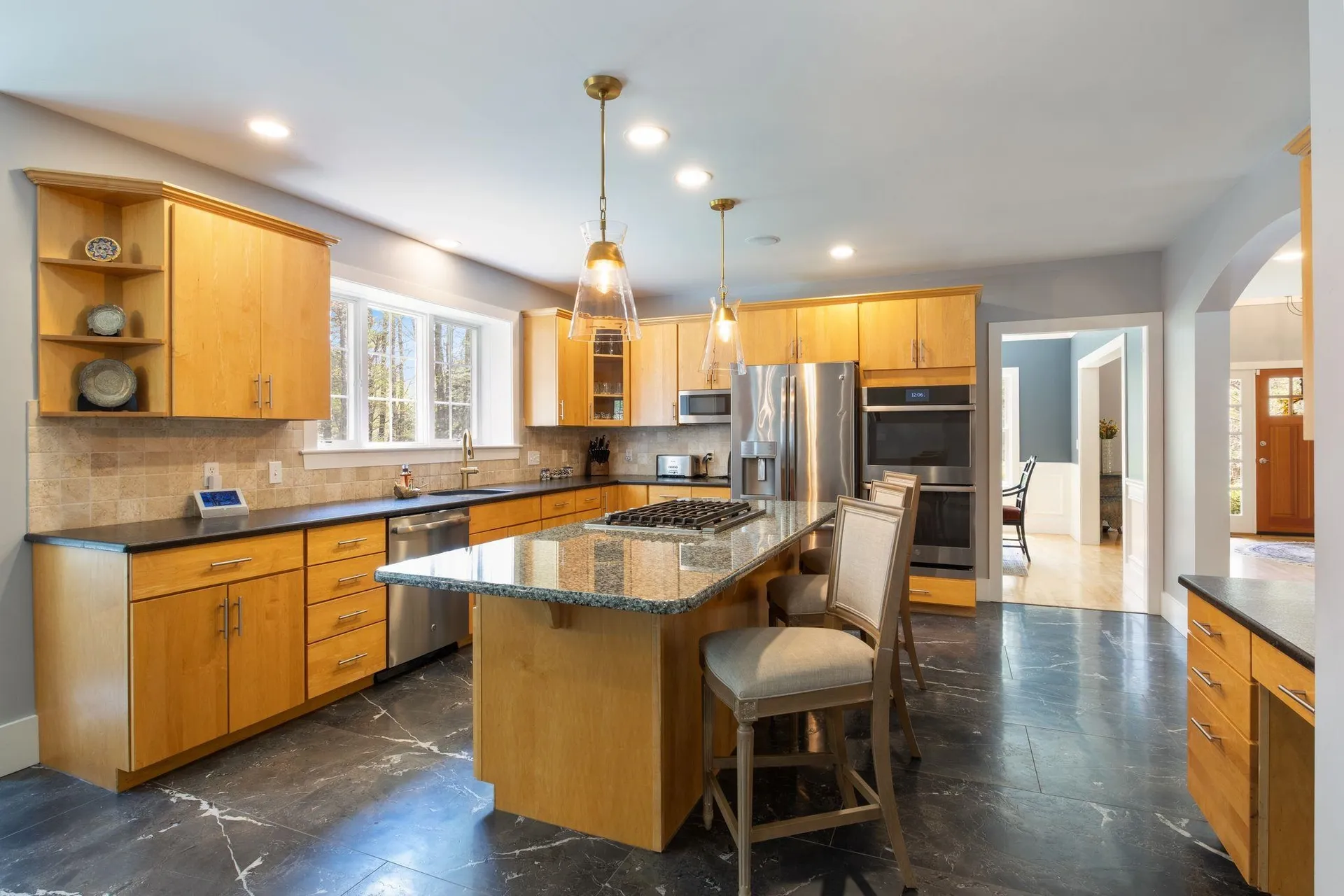 15 Wiggin Way Stratham NH 03885