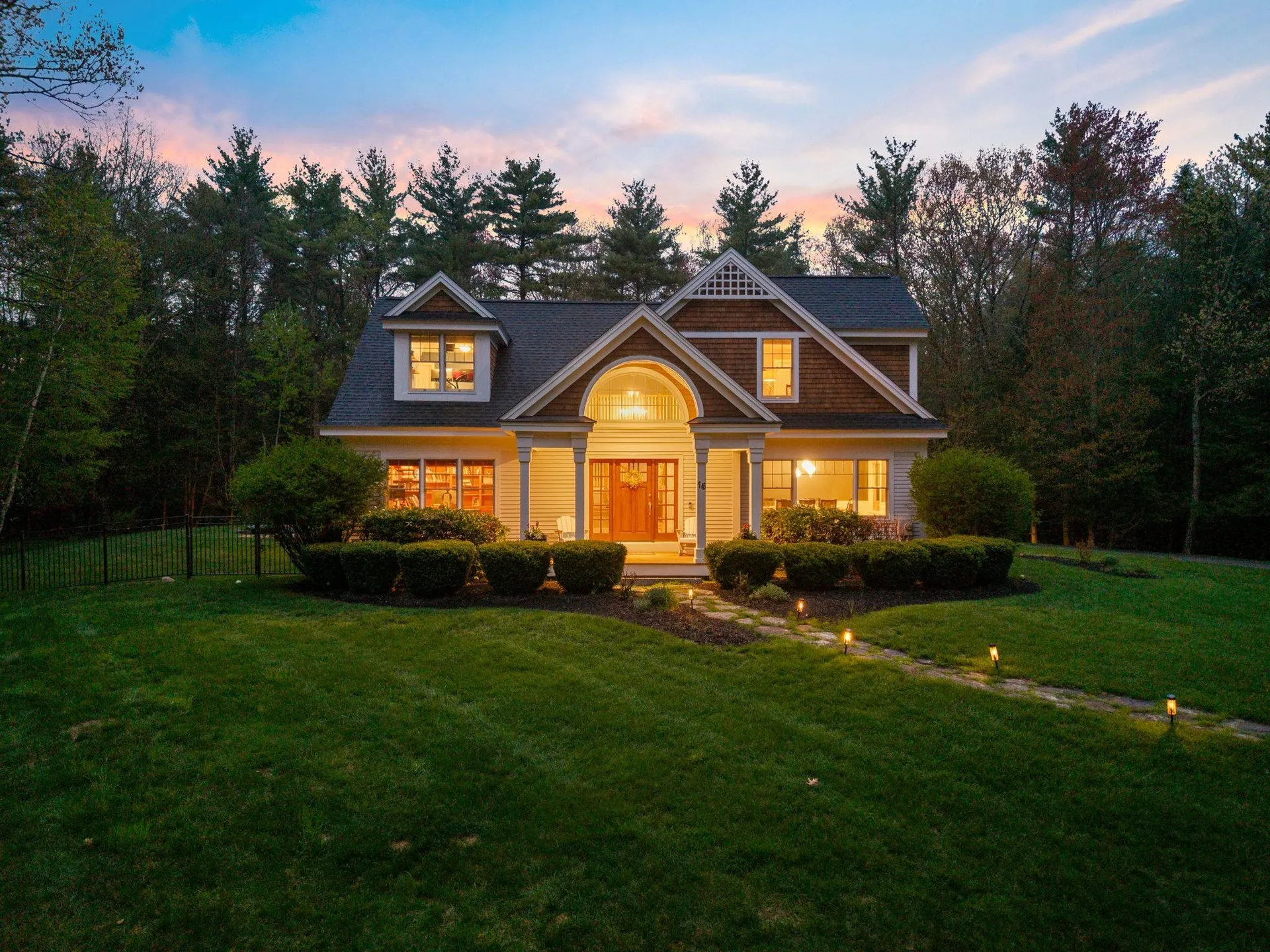 15 Wiggin Way Stratham NH 03885