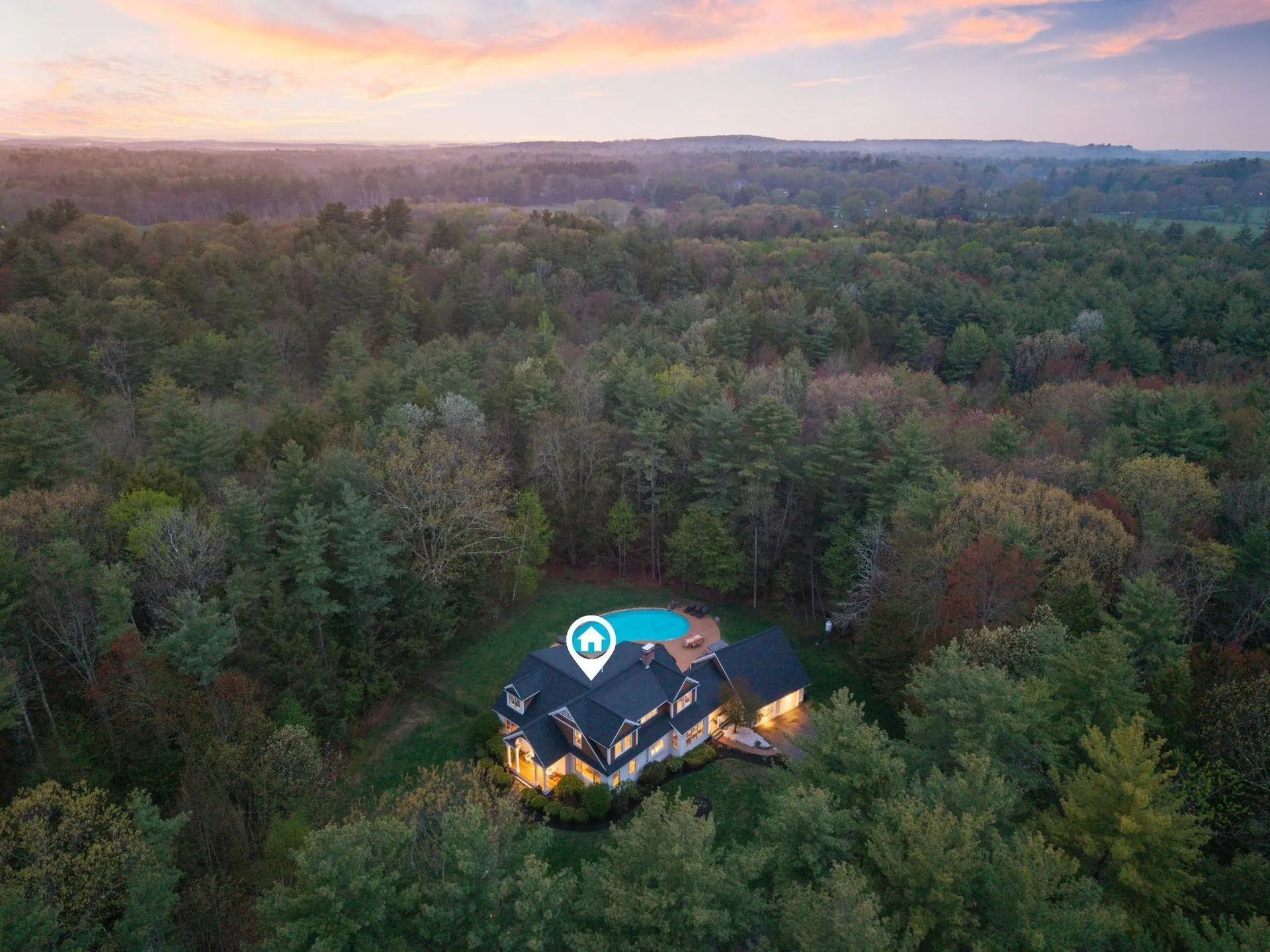 15 Wiggin Way Stratham NH 03885