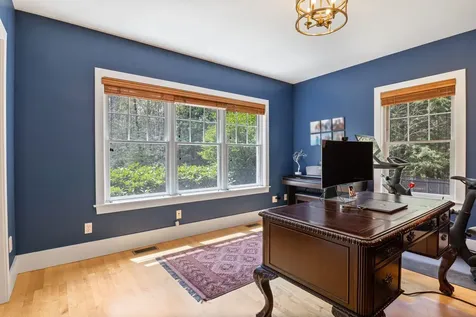 15 Wiggin Way Stratham NH 03885