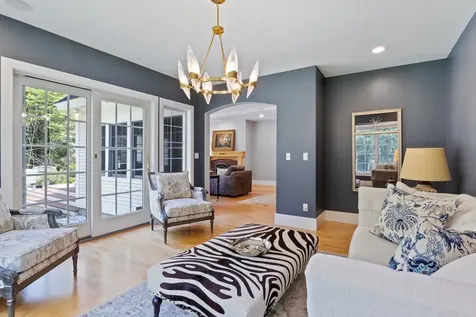15 Wiggin Way Stratham NH 03885