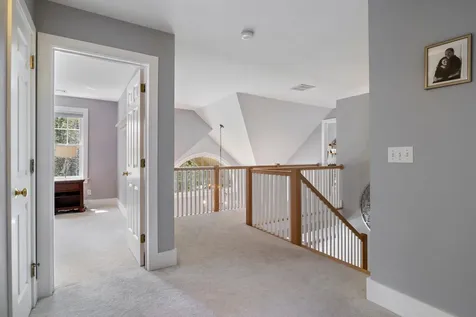 15 Wiggin Way Stratham NH 03885