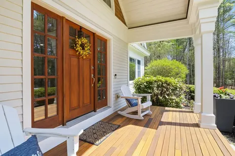 15 Wiggin Way Stratham NH 03885