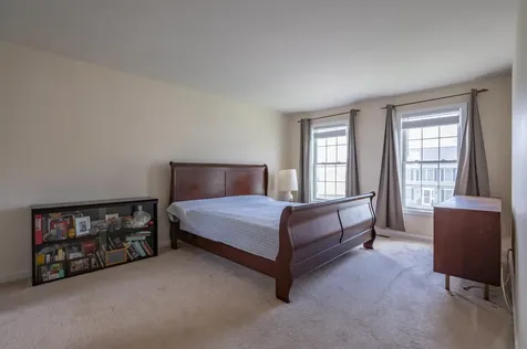 23 Normandy Way Nashua NH 03063