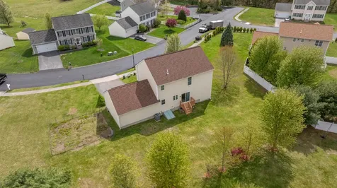 23 Normandy Way Nashua NH 03063