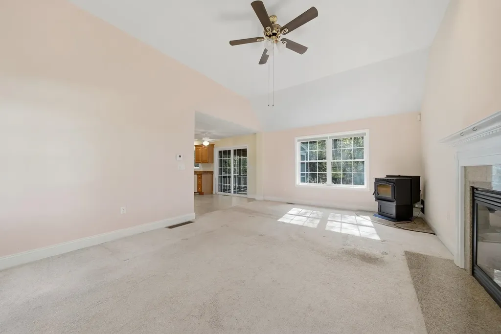 60 Christian Farm Drive New Boston NH 03070