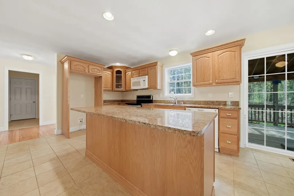 60 Christian Farm Drive New Boston NH 03070