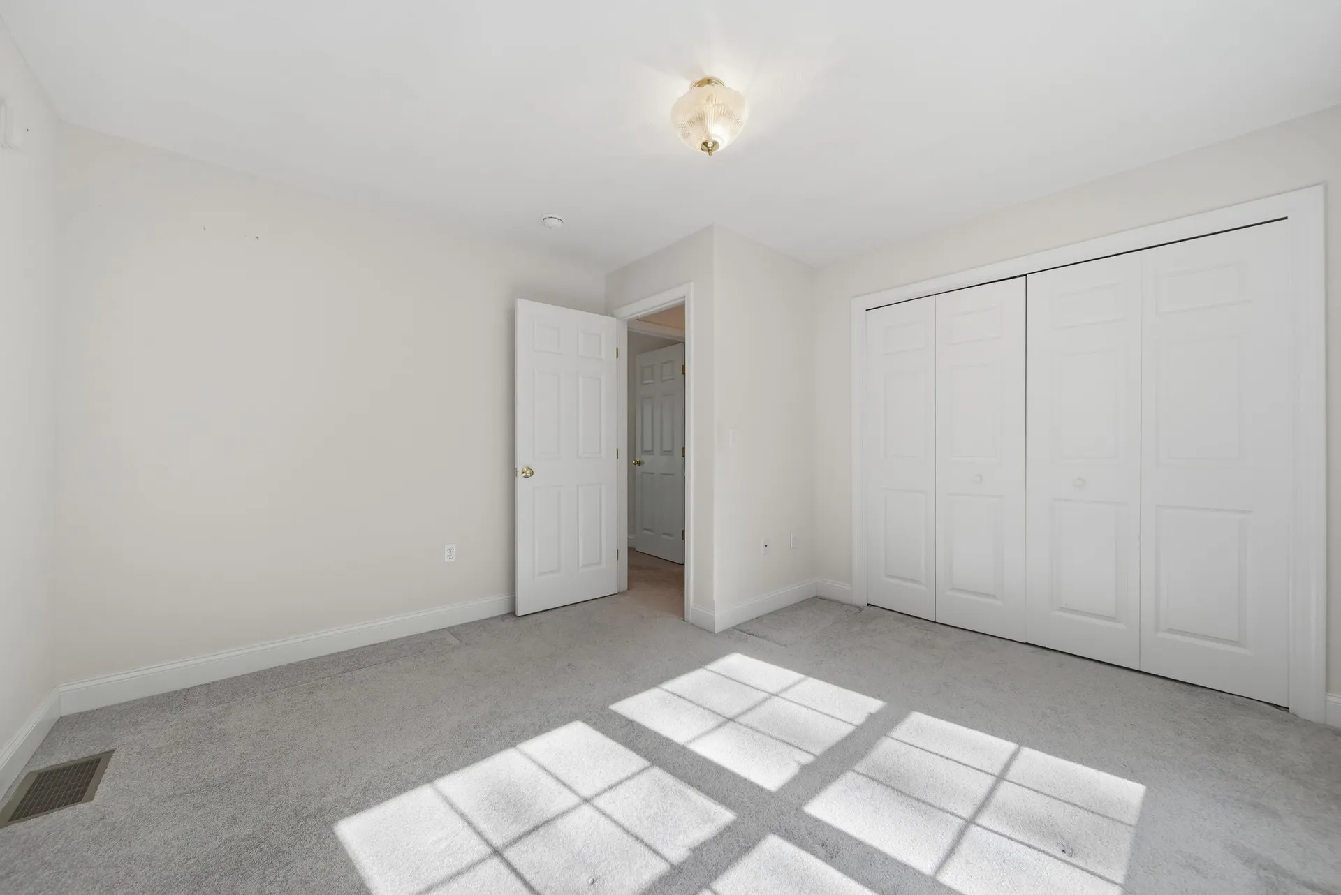 60 Christian Farm Drive New Boston NH 03070