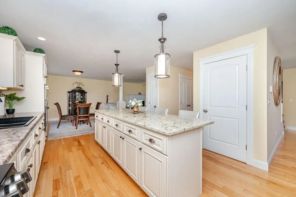 34 Coles Pond Road Somersworth NH 03878