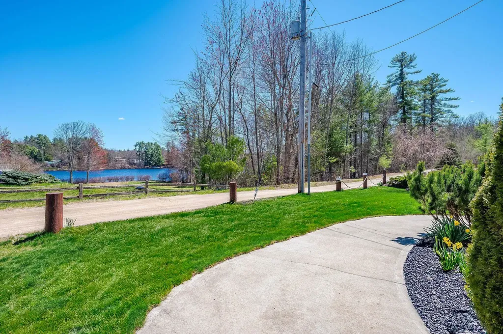 34 Coles Pond Road Somersworth NH 03878