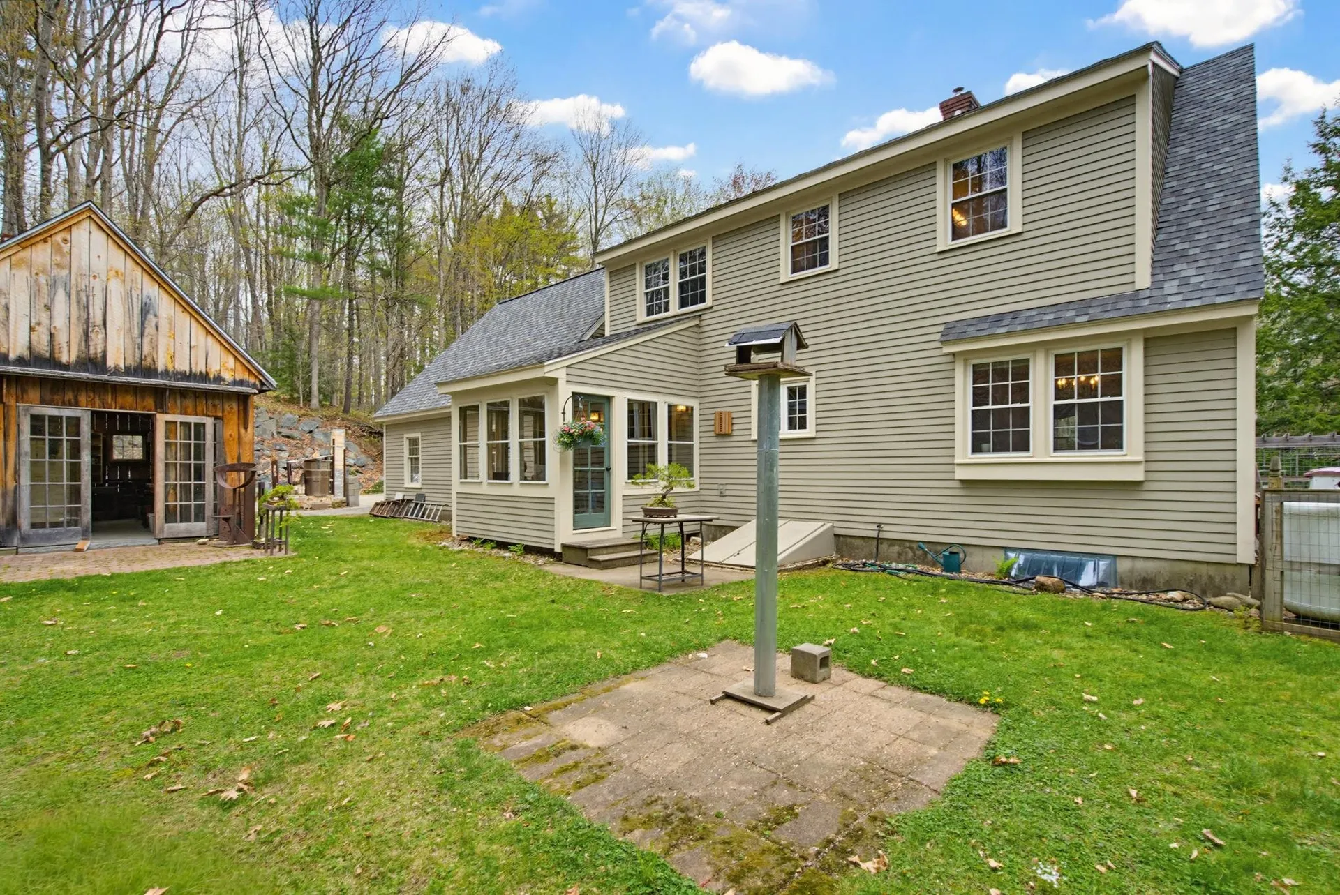 22 Hillview Drive Chichester NH 03258