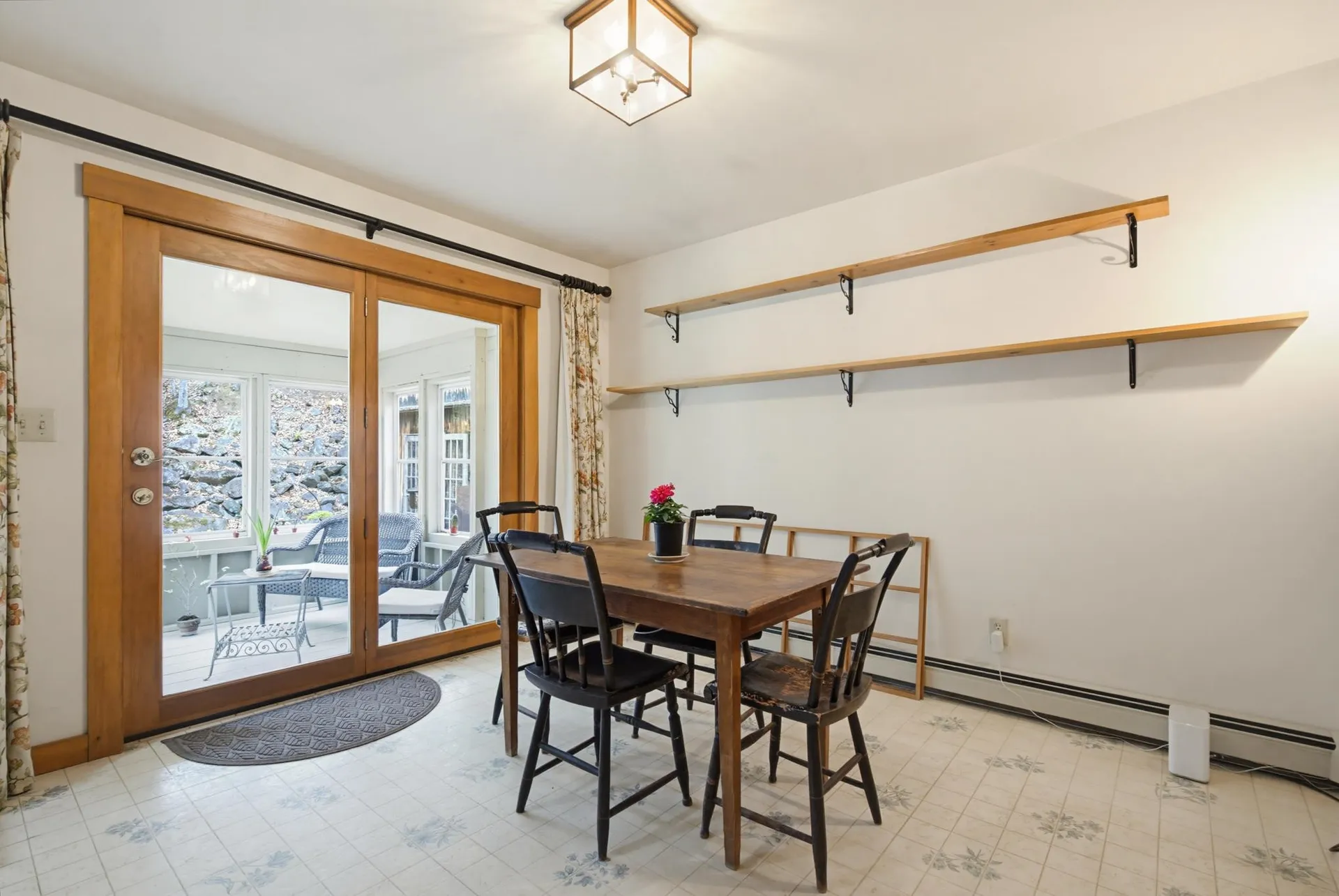 22 Hillview Drive Chichester NH 03258