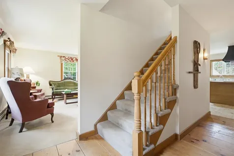 22 Hillview Drive Chichester NH 03258