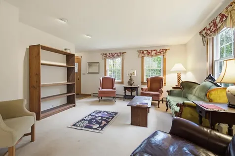 22 Hillview Drive Chichester NH 03258