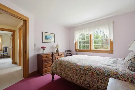 22 Hillview Drive Chichester NH 03258