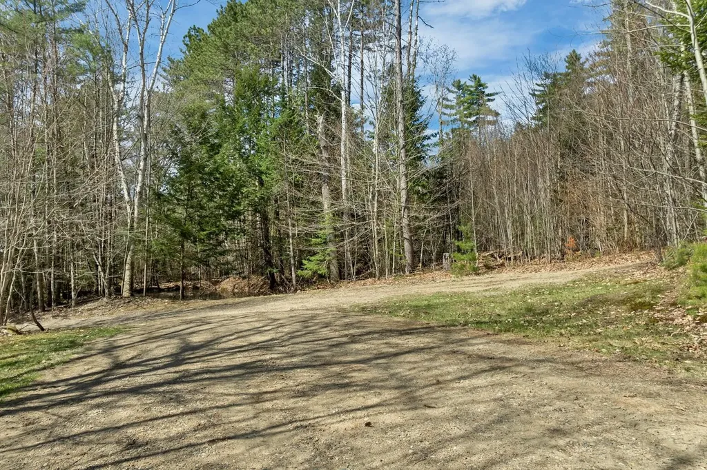 151/155 Mill Brook Road Thornton NH 03285
