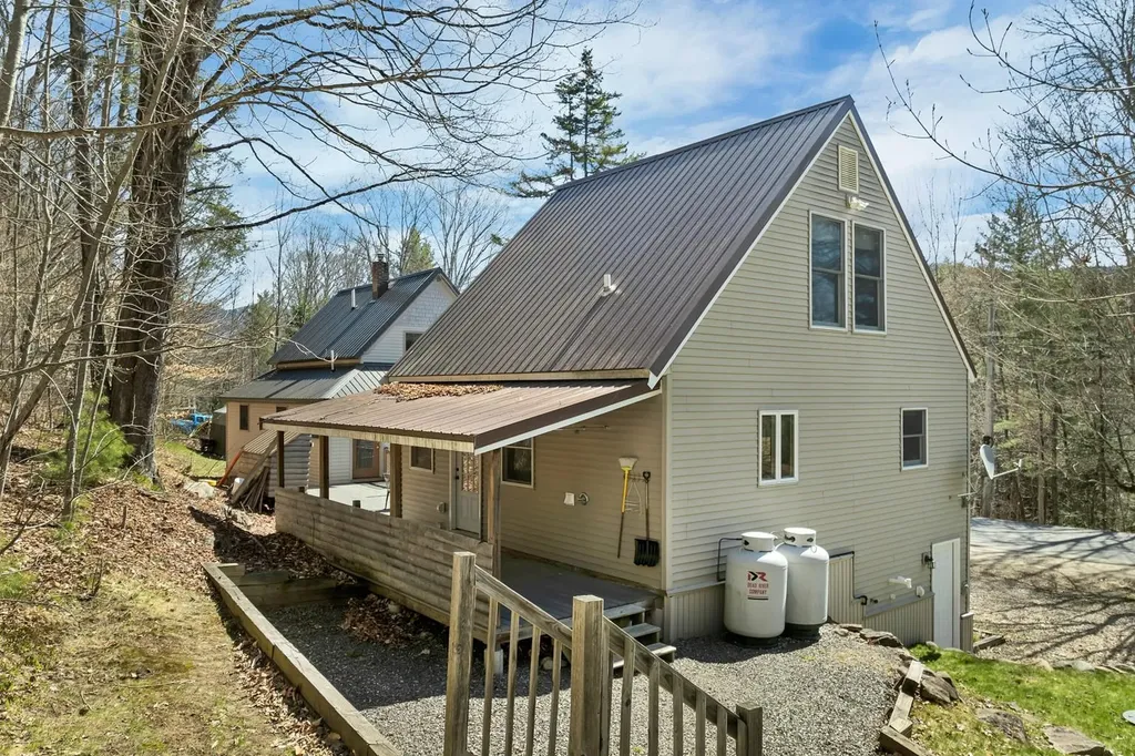 151/155 Mill Brook Road Thornton NH 03285