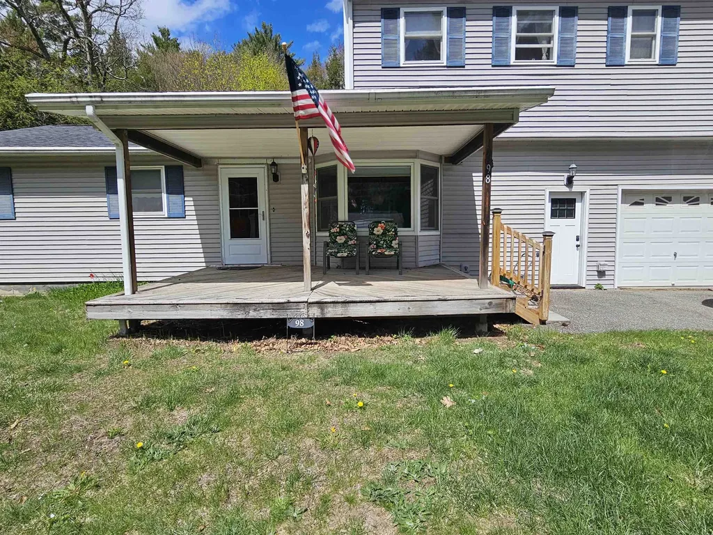 98 Cedarwood Terrace Georgia VT 05468