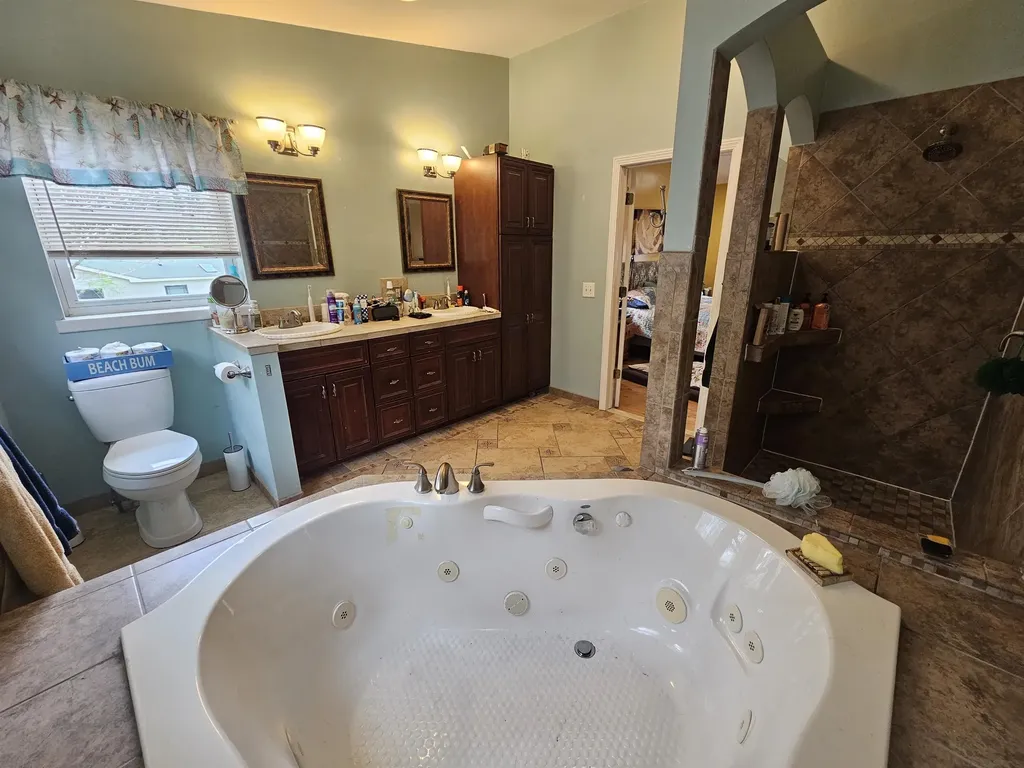 98 Cedarwood Terrace Georgia VT 05468