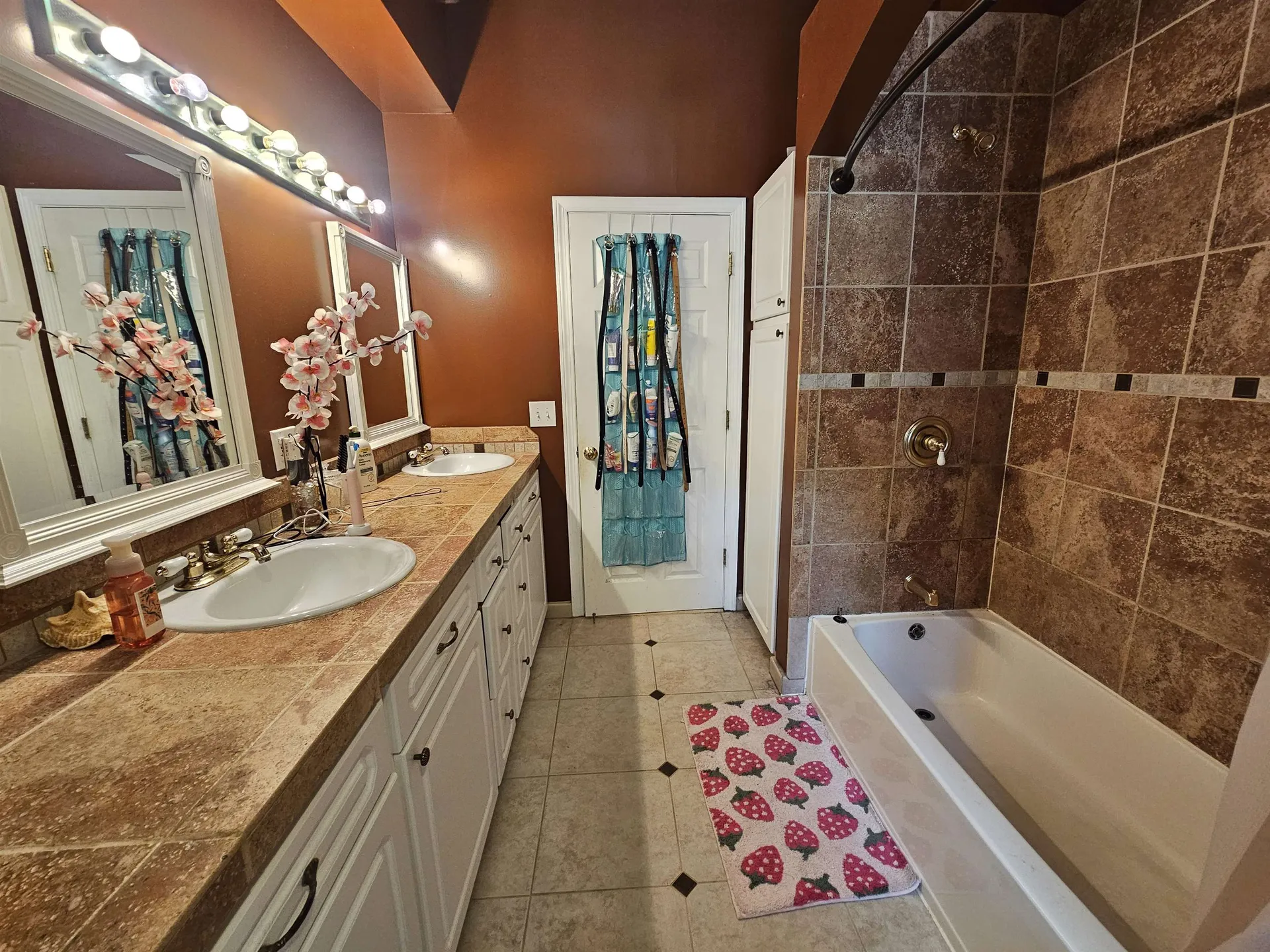98 Cedarwood Terrace Georgia VT 05468