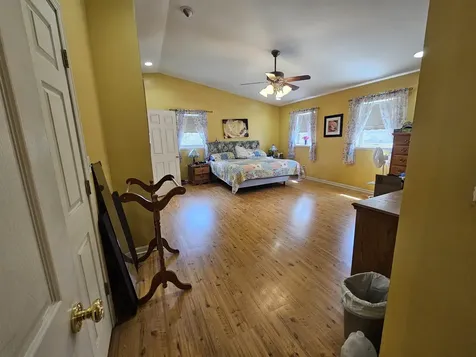 98 Cedarwood Terrace Georgia VT 05468