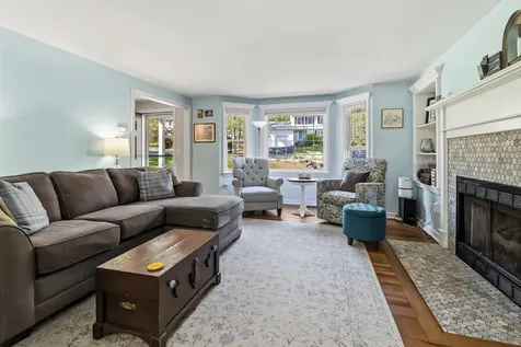 18 Meetinghouse Road Keene NH 03431