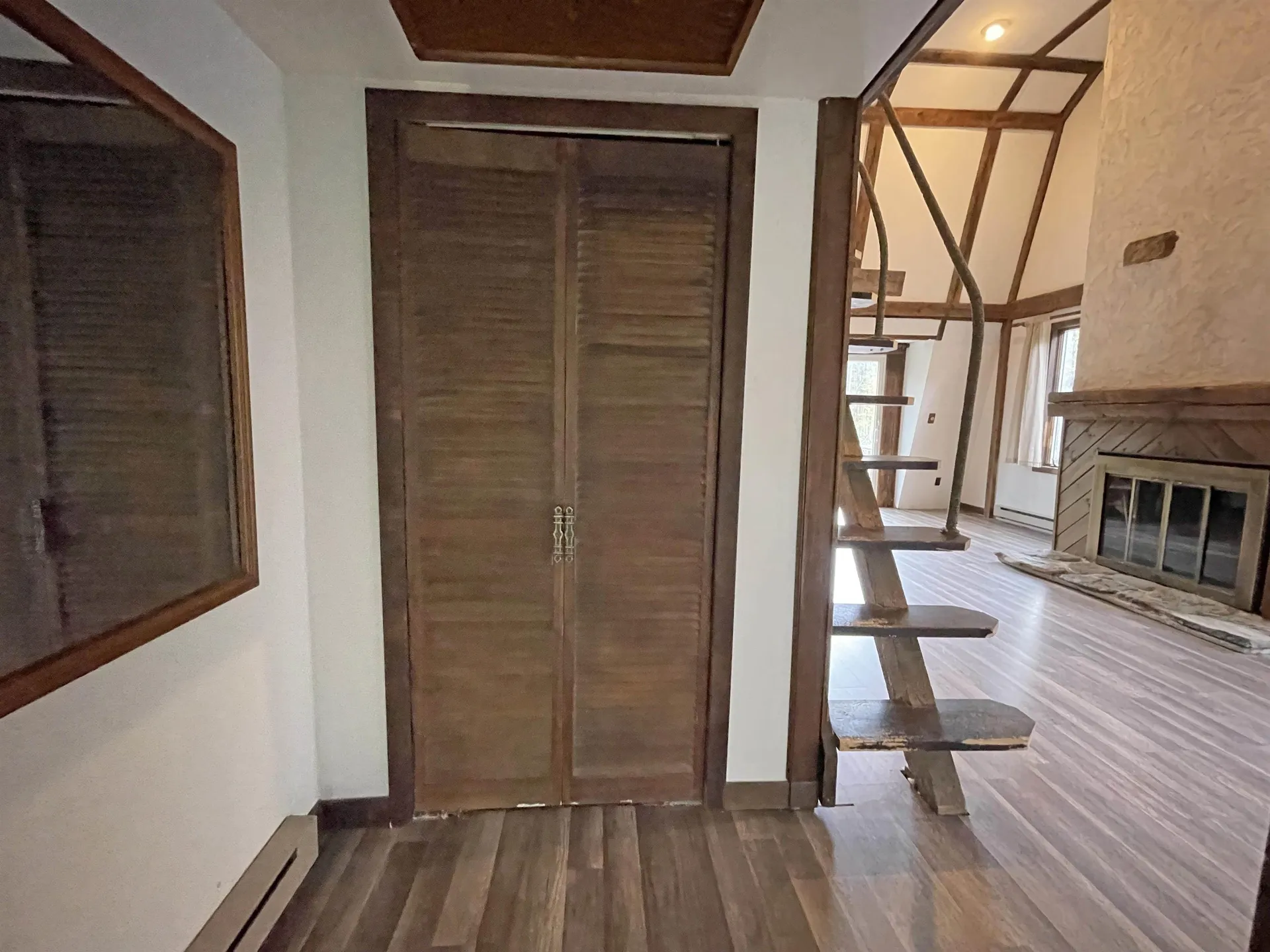 33 Forrest Lane Newfane VT 05345