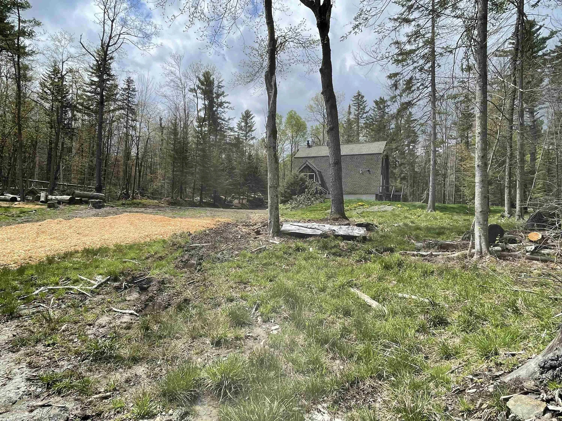 33 Forrest Lane Newfane VT 05345