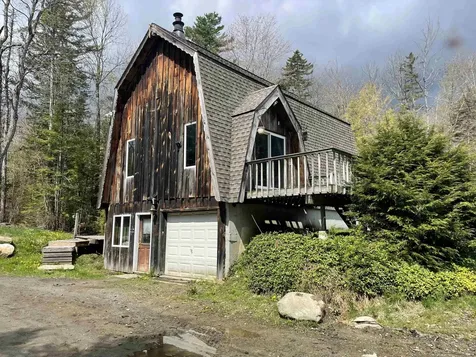 33 Forrest Lane Newfane VT 05345