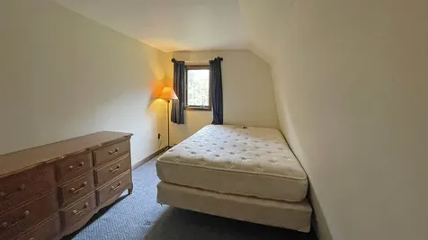 33 Forrest Lane Newfane VT 05345