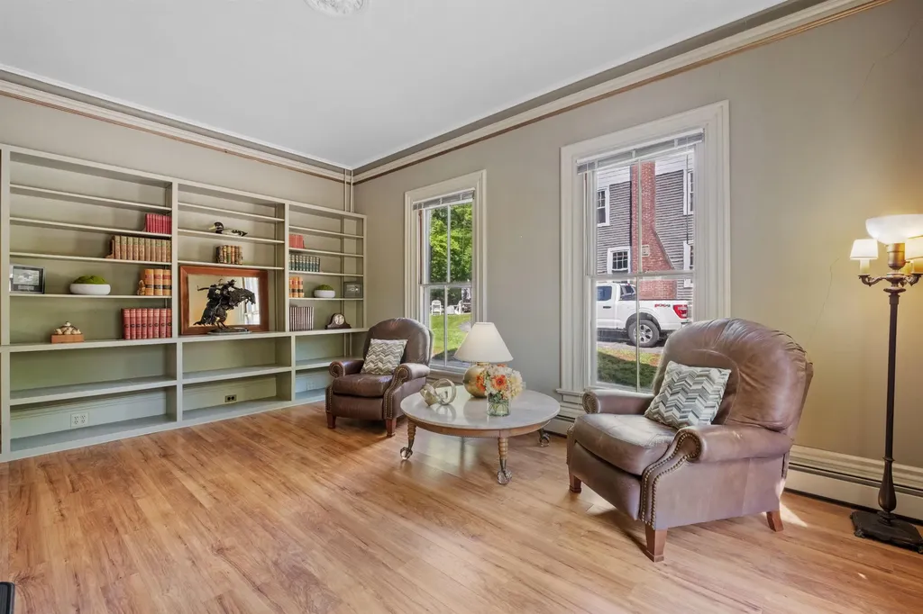 11 & 12 Highland Street Meredith NH 03253