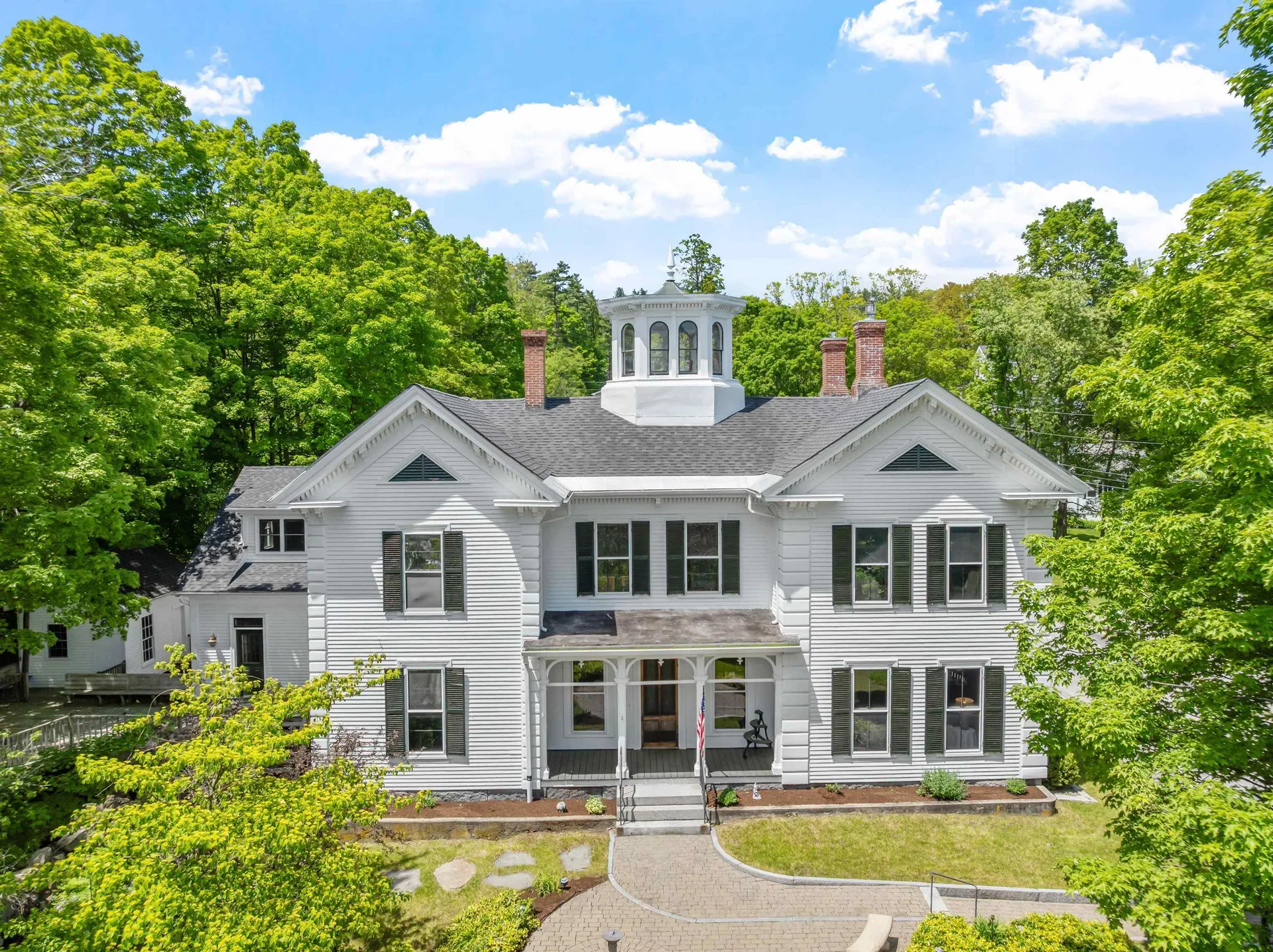 11 & 12 Highland Street Meredith NH 03253