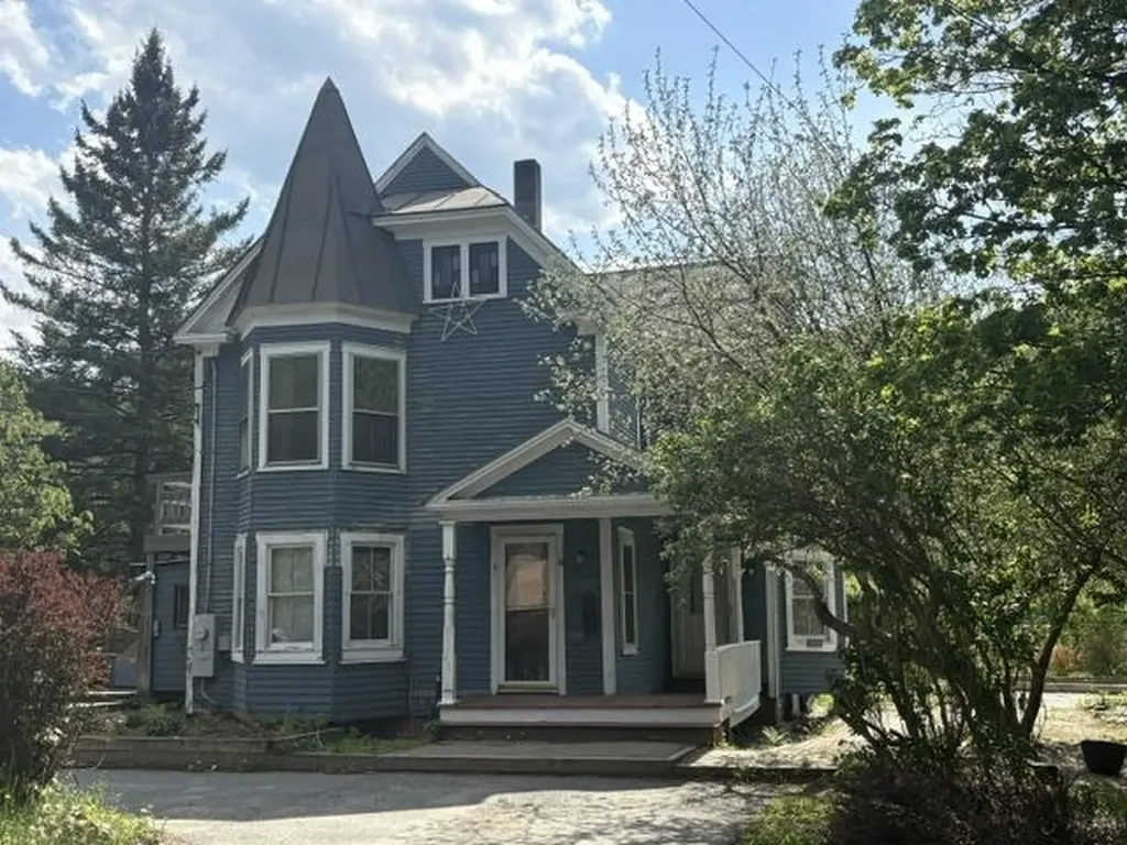 11 Maple Street Woodstock VT 05091