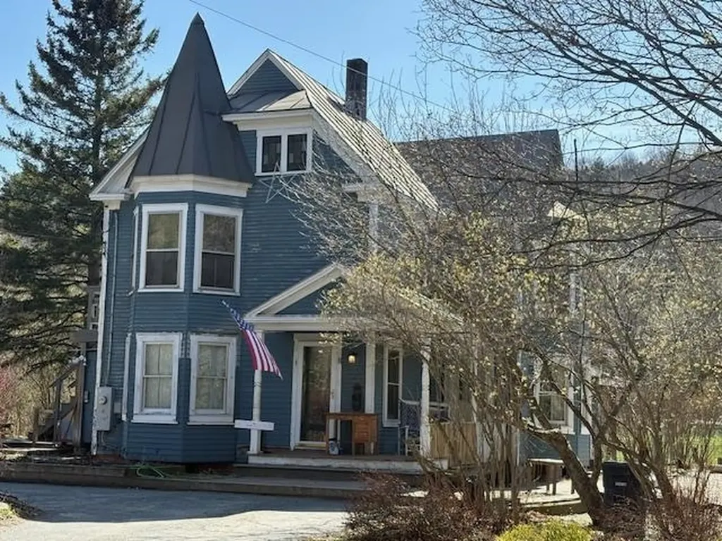 11 Maple Street Woodstock VT 05091