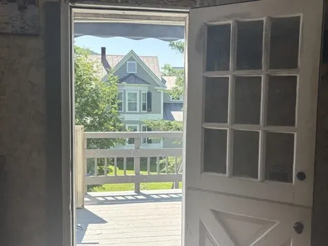 11 Maple Street Woodstock VT 05091