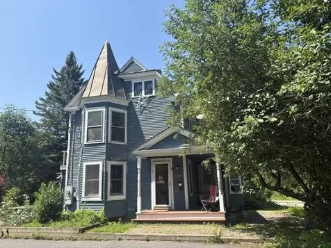 11 Maple Street Woodstock VT 05091