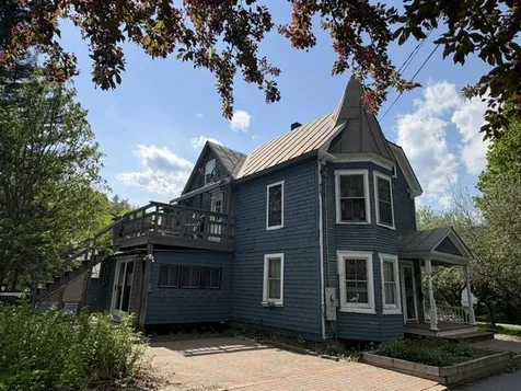 11 Maple Street Woodstock VT 05091
