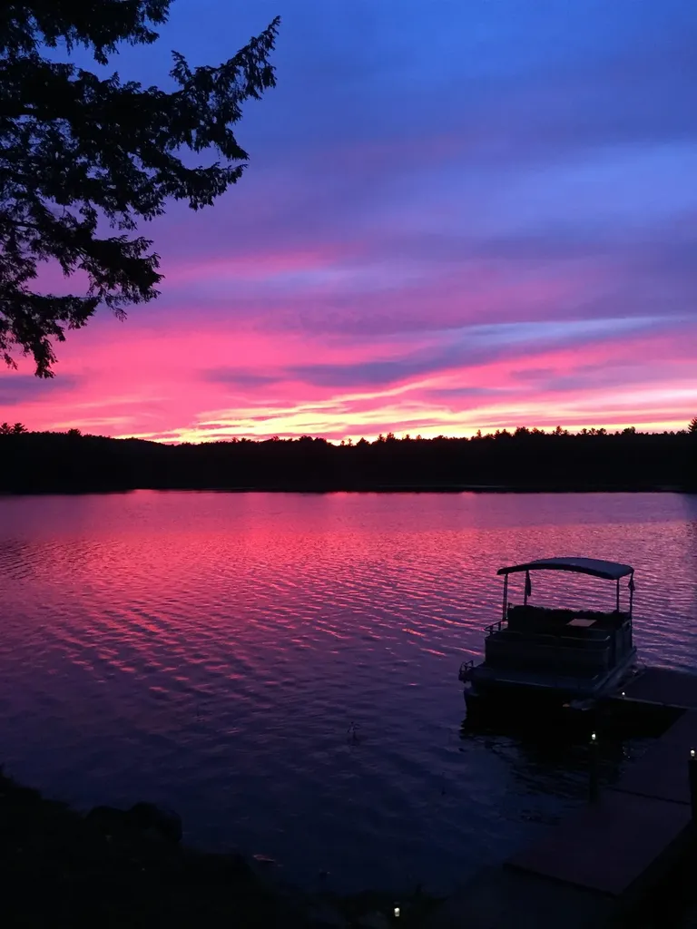 7&8 Spruce Lane Sandown NH 03873