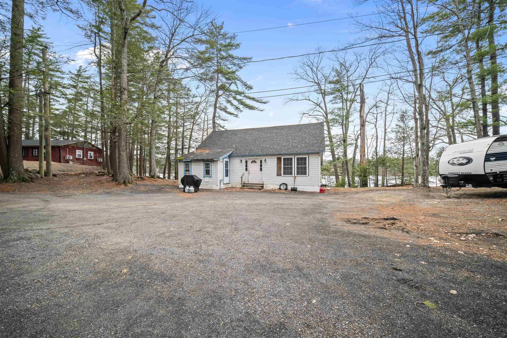 7&8 Spruce Lane Sandown NH 03873